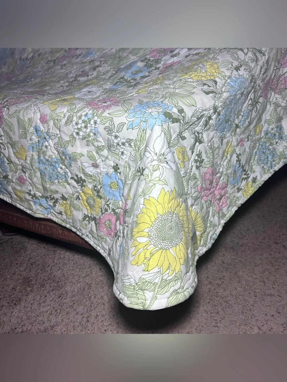 70’s Mod Cannon Royal Family Cotswolds Twin Quilted Coverlet